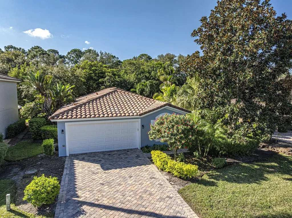 4625 55th Street Vero Beach FL 32967
