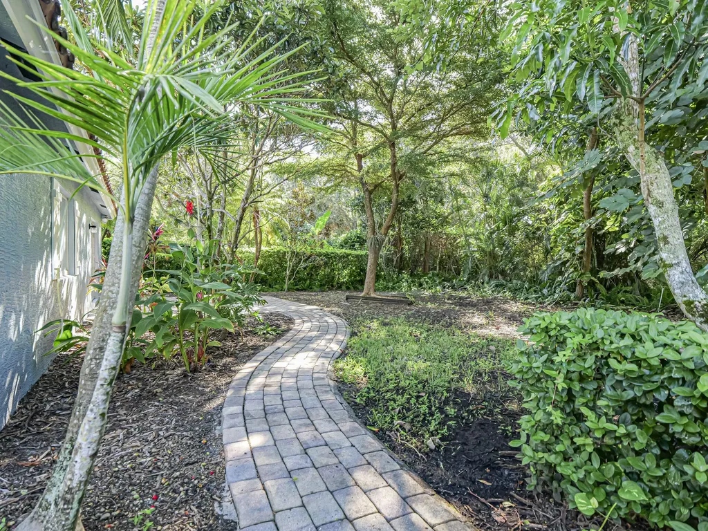 4625 55th Street Vero Beach FL 32967