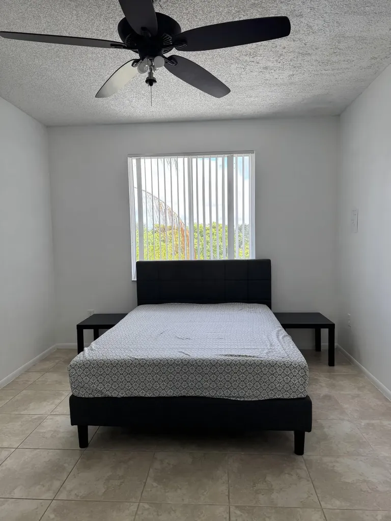 6944 SW 39th Street Davie FL 33314