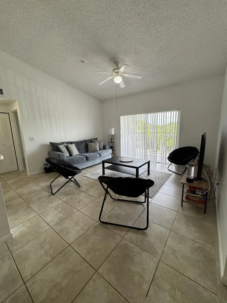 6944 SW 39th Street Davie FL 33314