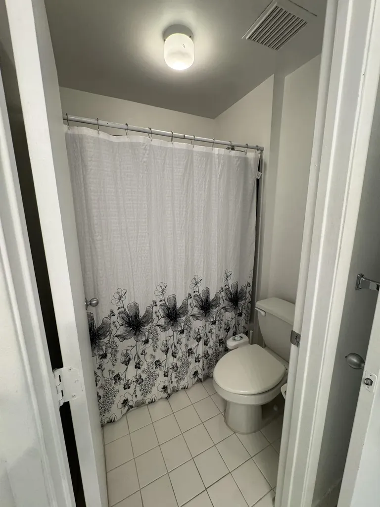 6944 SW 39th Street Davie FL 33314