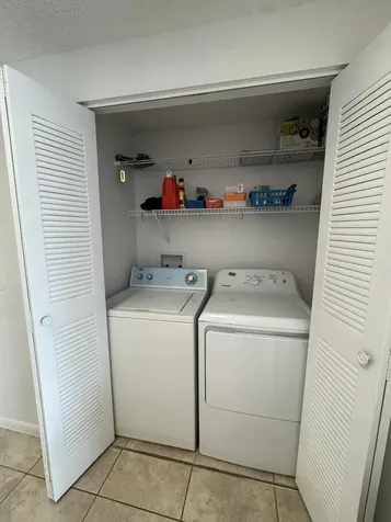 6944 SW 39th Street Davie FL 33314
