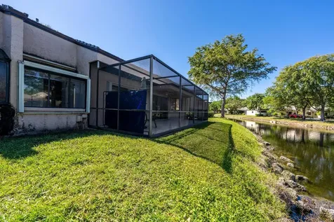 9415 Chelsea Drive N Plantation FL 33324