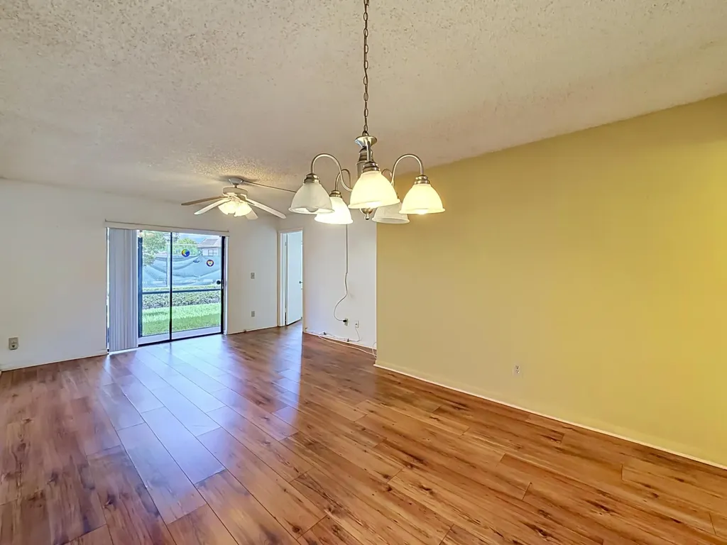 1065 NW 106th Terrace Pembroke Pines FL 33026