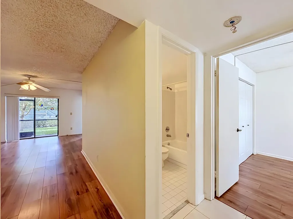 1065 NW 106th Terrace Pembroke Pines FL 33026
