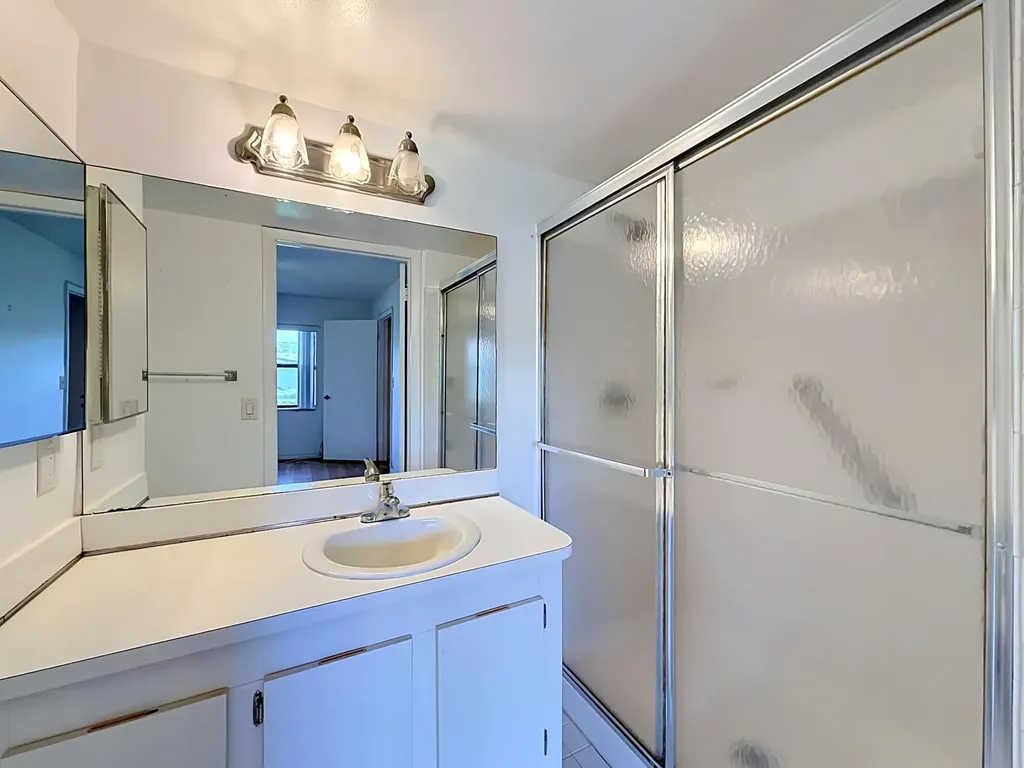 1065 NW 106th Terrace Pembroke Pines FL 33026