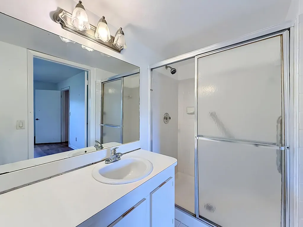 1065 NW 106th Terrace Pembroke Pines FL 33026