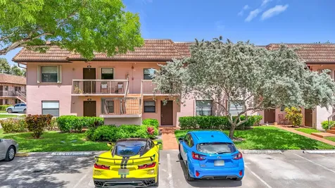 1065 NW 106th Terrace Pembroke Pines FL 33026
