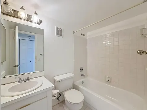 1065 NW 106th Terrace Pembroke Pines FL 33026