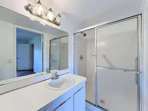 1065 NW 106th Terrace Pembroke Pines FL 33026
