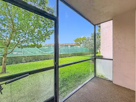 1065 NW 106th Terrace Pembroke Pines FL 33026