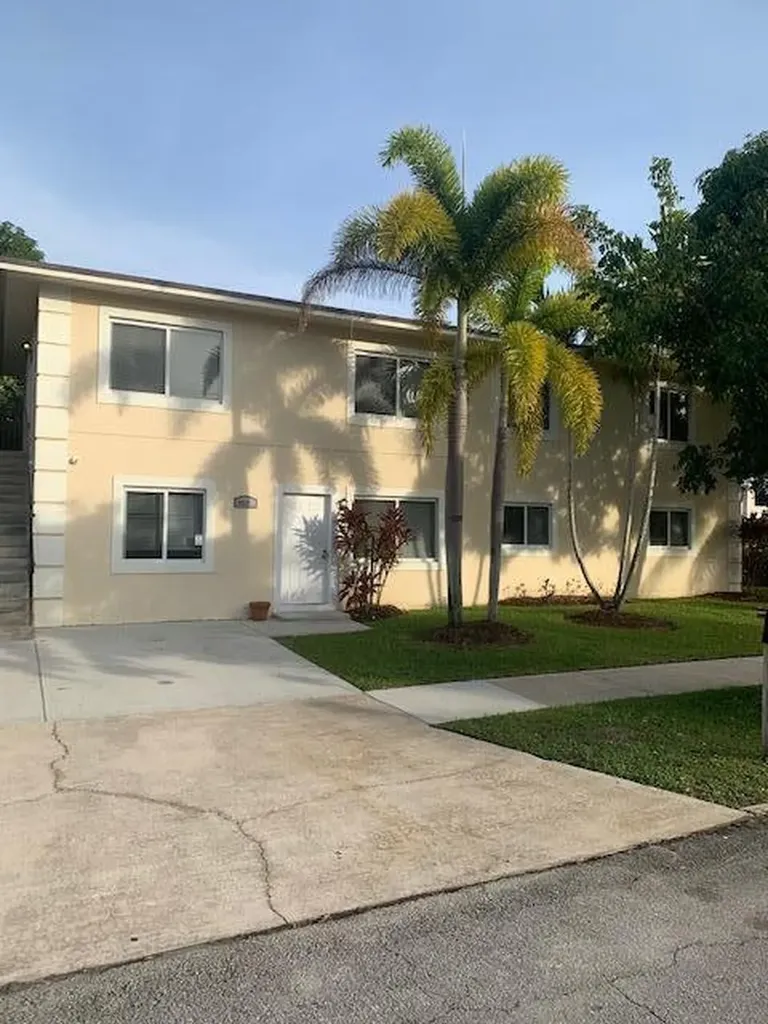 2212 Florida Avenue West Palm Beach FL 33401