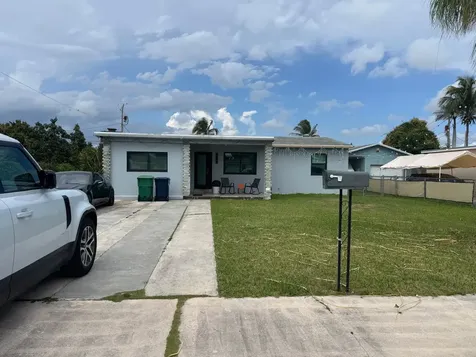 1561 NE 14th Street Homestead FL 33033