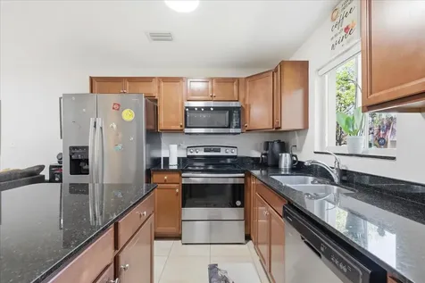1340 SW 53rd Avenue North Lauderdale FL 33068