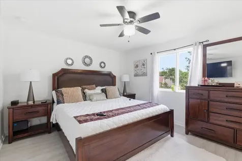 1340 SW 53rd Avenue North Lauderdale FL 33068