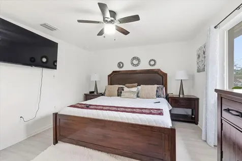 1340 SW 53rd Avenue North Lauderdale FL 33068