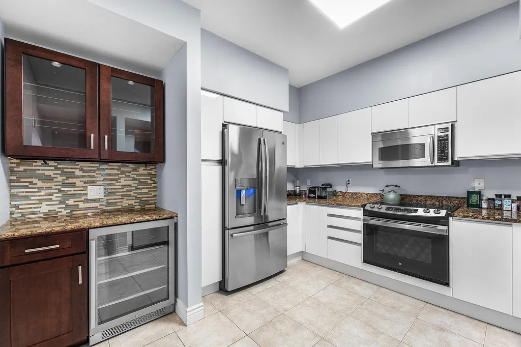 233 S Federal Highway Boca Raton FL 33432