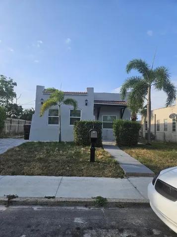 717 Selkirk Street West Palm Beach FL 33405