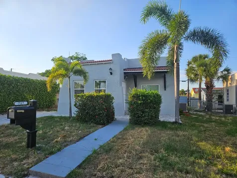 717 Selkirk Street West Palm Beach FL 33405