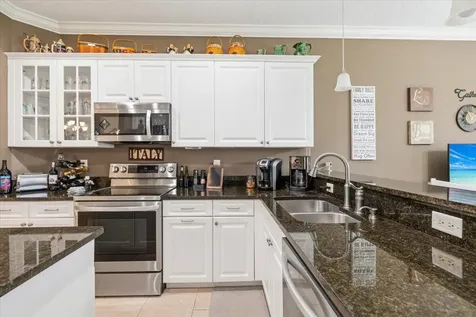 5828 Pine Ridge Circle Vero Beach FL 32967