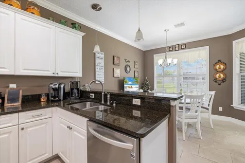 5828 Pine Ridge Circle Vero Beach FL 32967