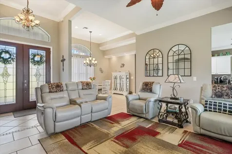5828 Pine Ridge Circle Vero Beach FL 32967