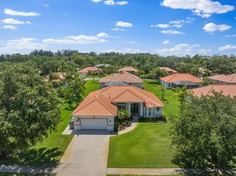 5828 Pine Ridge Circle Vero Beach FL 32967