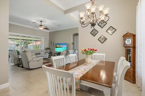 5828 Pine Ridge Circle Vero Beach FL 32967