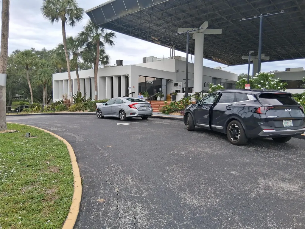 7001 Environ Boulevard Lauderhill FL 33319