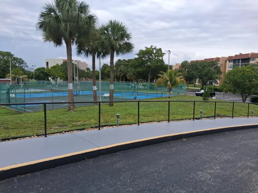 7001 Environ Boulevard Lauderhill FL 33319