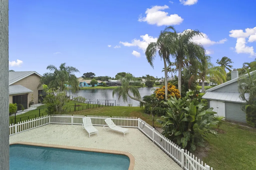 8964 SE Sunfish Place Hobe Sound FL 33455