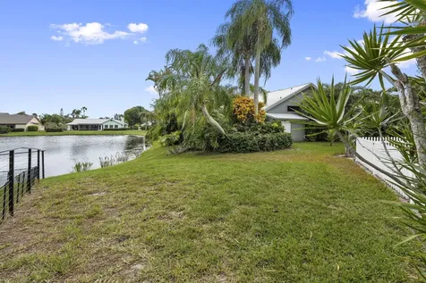 8964 SE Sunfish Place Hobe Sound FL 33455