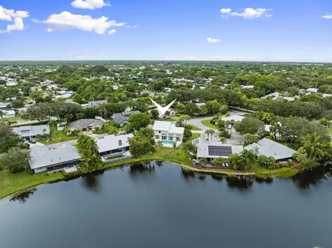 8964 SE Sunfish Place Hobe Sound FL 33455