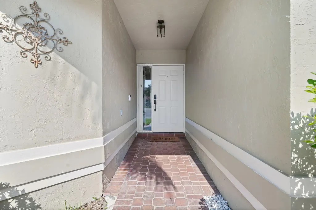 2540 NW 80th Avenue Margate FL 33063