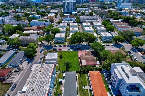 512 SW 6th Avenue Miami FL 33130