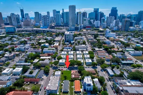 512 SW 6th Avenue Miami FL 33130
