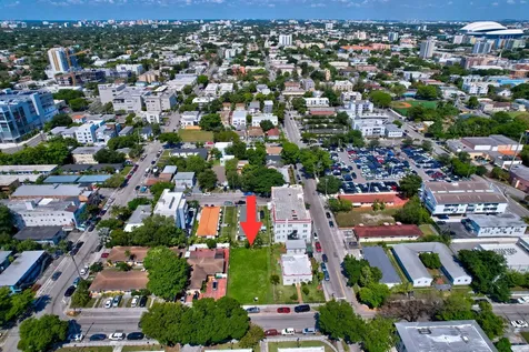 512 SW 6th Avenue Miami FL 33130