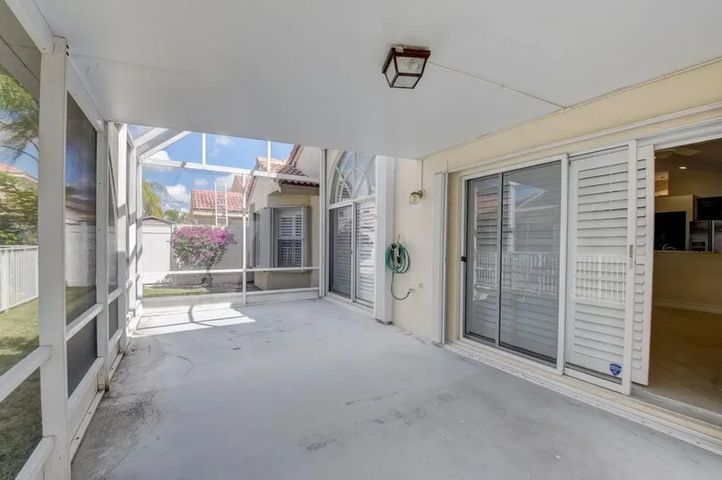 18967 Treble Lane Boca Raton FL 33498