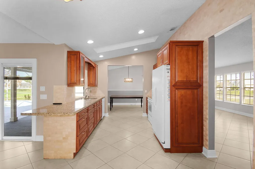 3087 SE Galt Circle Port St Lucie FL 34984