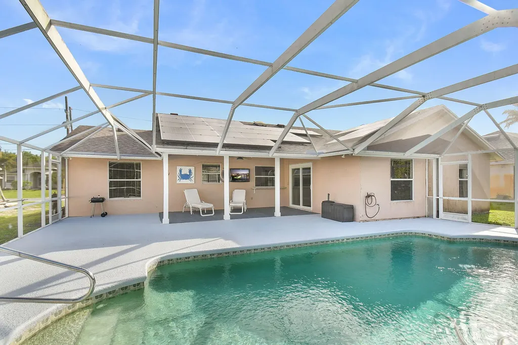 3087 SE Galt Circle Port St Lucie FL 34984