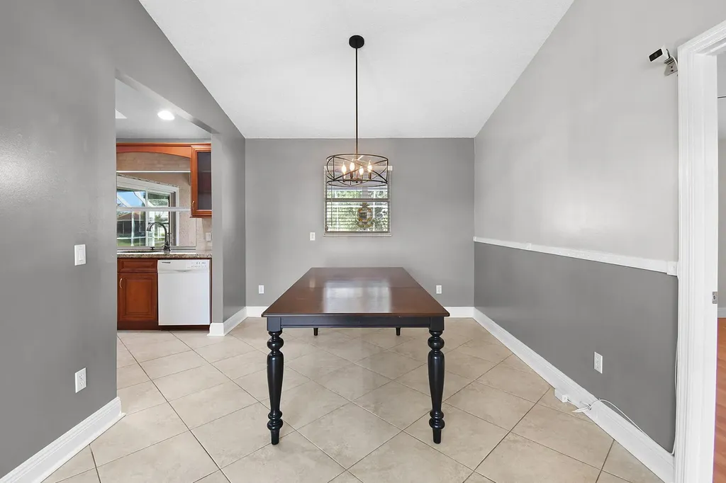 3087 SE Galt Circle Port St Lucie FL 34984