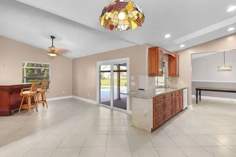 3087 SE Galt Circle Port St Lucie FL 34984