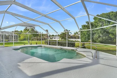 3087 SE Galt Circle Port St Lucie FL 34984