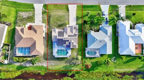 3087 SE Galt Circle Port St Lucie FL 34984