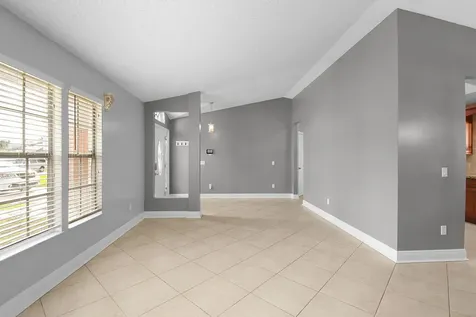 3087 SE Galt Circle Port St Lucie FL 34984