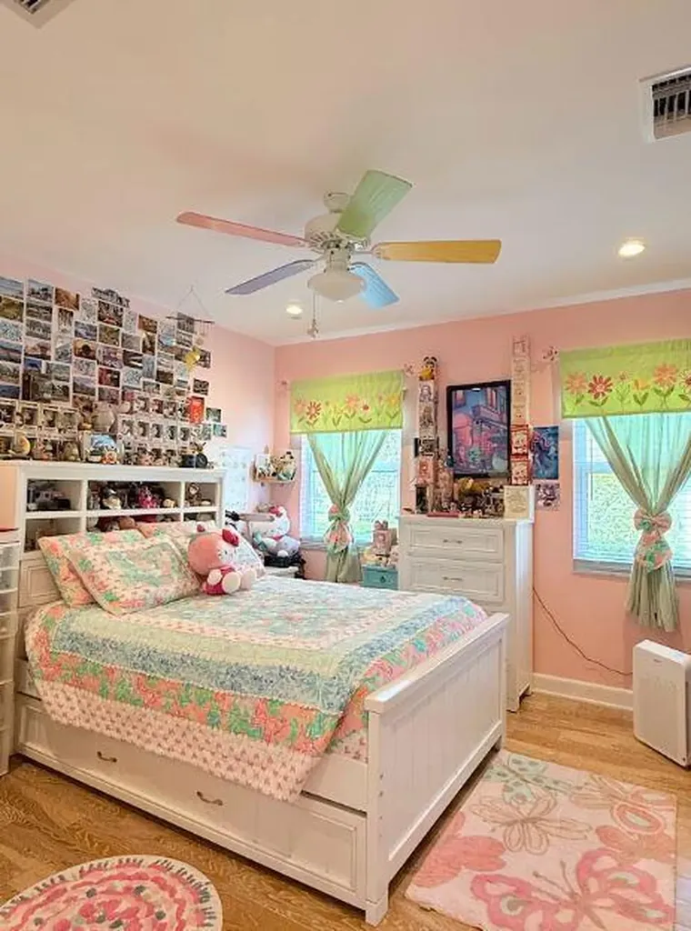 11 Holly Drive Boynton Beach FL 33436