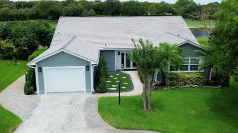 11 Holly Drive Boynton Beach FL 33436