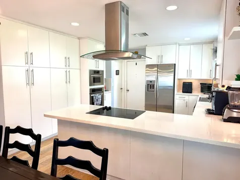 11 Holly Drive Boynton Beach FL 33436