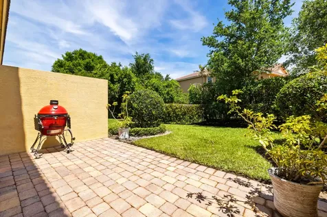 680 SW Glen Crest Way Stuart FL 34997