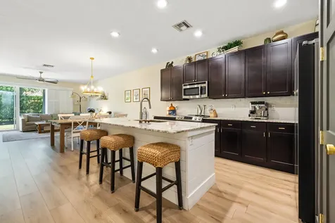 680 SW Glen Crest Way Stuart FL 34997
